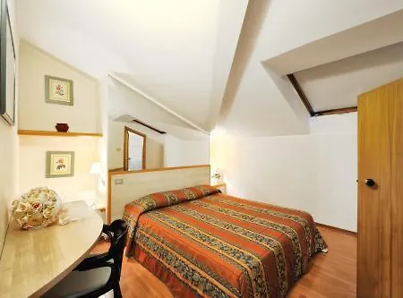 Hotel Ziò 3*