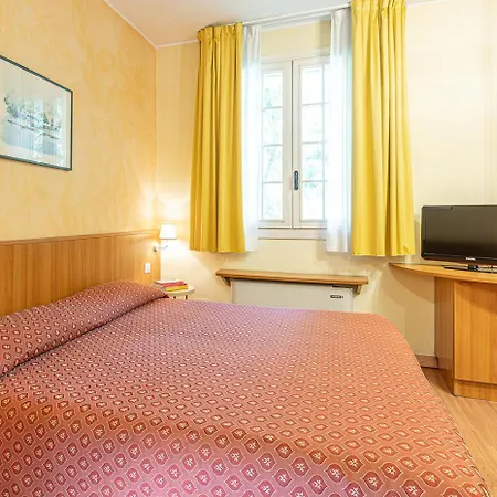 Ziò Hotel 3*