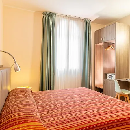 Hotel Ziò 3*